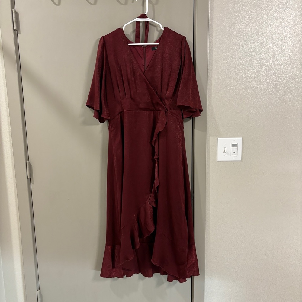 Burgundy lulu’s midi dress